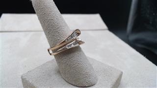 Lady's Diamond Engagement Ring 31 Diamonds .62 Carat T.W. 14K Yellow Gold 4.6g